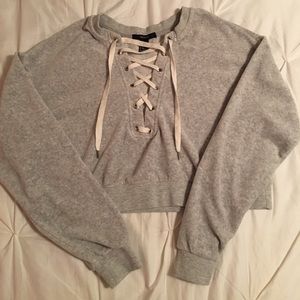 Grey cropped lace-up velour top - Medium